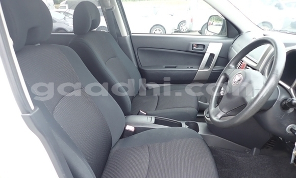 Buy Used Toyota Rush White Car in Import - Dubai in Somalia Buy Used Toyota Rush White Car in Import - Dubai in Somalia