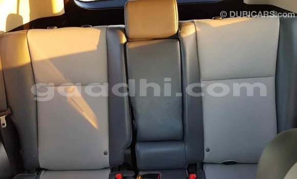 اشتري Imported Toyota RAV4 آخر سيارة في Import - Dubai في الصومال اشتري Imported Toyota RAV4 آخر سيارة في Import - Dubai في الصومال
