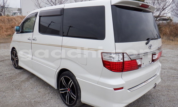 Buy Used Toyota Alphard White Car in Import - Dubai in Somalia Buy Used Toyota Alphard White Car in Import - Dubai in Somalia