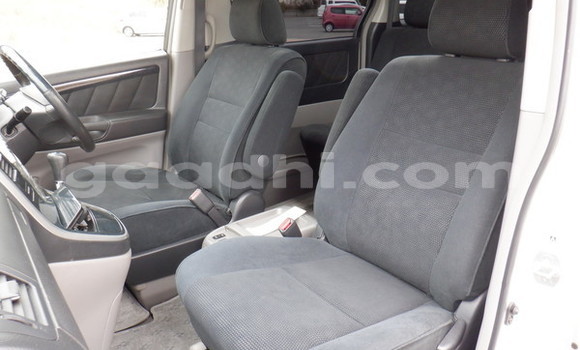 Buy Used Toyota Alphard White Car in Import - Dubai in Somalia Buy Used Toyota Alphard White Car in Import - Dubai in Somalia
