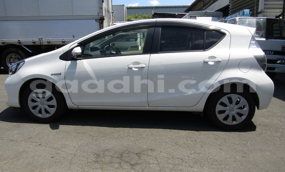 Buy Used Toyota Aqua White Car in Import - Dubai in Somalia Buy Used Toyota Aqua White Car in Import - Dubai in Somalia