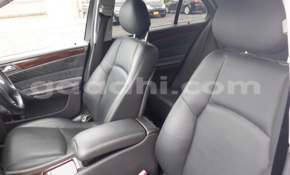 Buy Used Mercedes-Benz C–Class White Car in Import - Dubai in Somalia Buy Used Mercedes-Benz C–Class White Car in Import - Dubai in Somalia