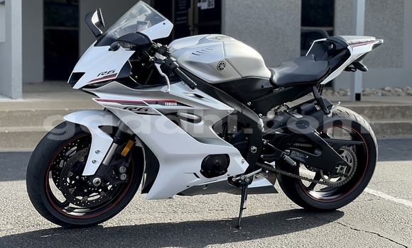 Buy Used Yamaha YA White Bike in Bardhere in Gedo