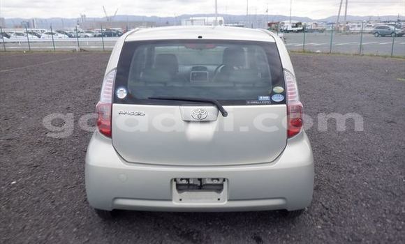 Nunua Ilio tumika Toyota Passo Nyingine Gari ndani ya Berbera nchini Somalia Nunua Ilio tumika Toyota Passo Nyingine Gari ndani ya Berbera nchini Somalia