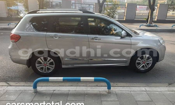 Buy Used Haval H6 Silver Car in 'Alula in Bari Buy Used Haval H6 Silver Car in 'Alula in Bari
