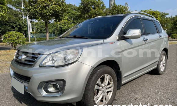 Buy Used Haval H6 Silver Car in Baidoa in Somalia Buy Used Haval H6 Silver Car in Baidoa in Somalia