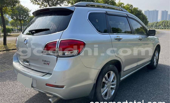 Buy Used Haval H6 Silver Car in Baidoa in Somalia Buy Used Haval H6 Silver Car in Baidoa in Somalia