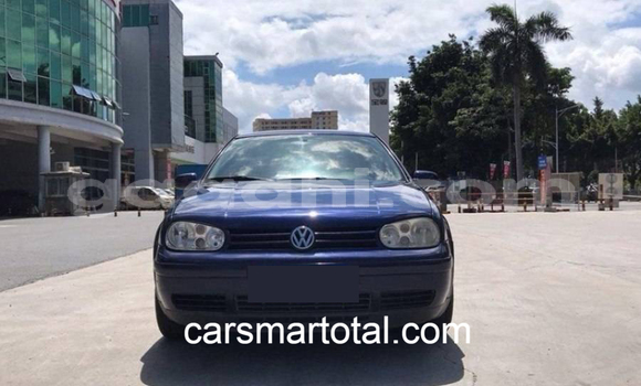 Buy Used Volkswagen Golf Blue Car in Bandarbeyla in Bari Buy Used Volkswagen Golf Blue Car in Bandarbeyla in Bari