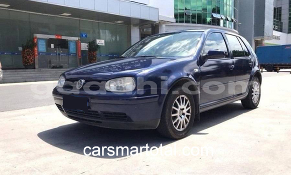 Buy Used Volkswagen Golf Blue Car in Bandarbeyla in Bari Buy Used Volkswagen Golf Blue Car in Bandarbeyla in Bari