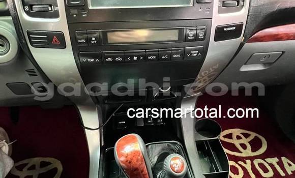 Buy Used Toyota Prado White Car in Borama in Awdal Buy Used Toyota Prado White Car in Borama in Awdal