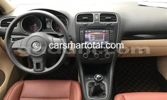 Buy Used Volkswagen Golf Silver Car in Mogadishu in Somalia Buy Used Volkswagen Golf Silver Car in Mogadishu in Somalia