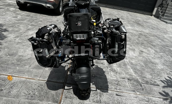 اشتري مستعمل BMW R1200GS Adventure أسود دراجة نارية في بوساسو في الصومال اشتري مستعمل BMW R1200GS Adventure أسود دراجة نارية في بوساسو في الصومال