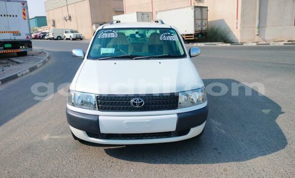 Buy Used Toyota Prado White Car in Mogadishu in Somalia Buy Used Toyota Prado White Car in Mogadishu in Somalia