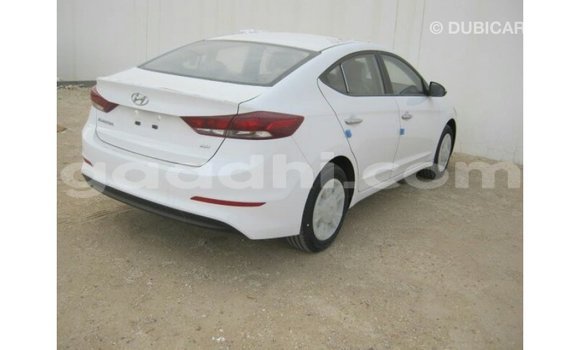 Imported Hyundai Elantra White Makiinaa iti Import - Dubai keessatti Somalia keessatti Imported Hyundai Elantra White Makiinaa iti Import - Dubai keessatti Somalia keessatti