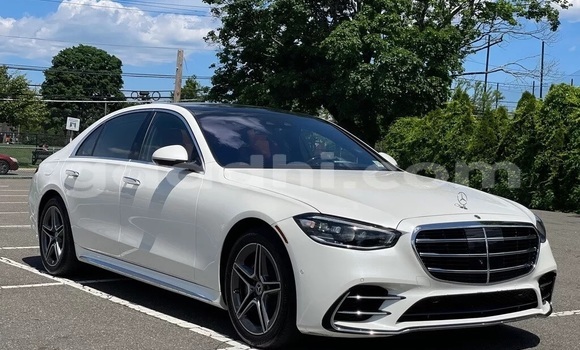 Buy Used Mercedes-Benz S–Class White Car in Afgooye in Somalia Buy Used Mercedes-Benz S–Class White Car in Afgooye in Somalia
