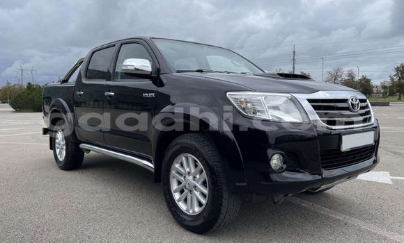 Buy Used Toyota Hilux Black Car in Berbera in Somalia