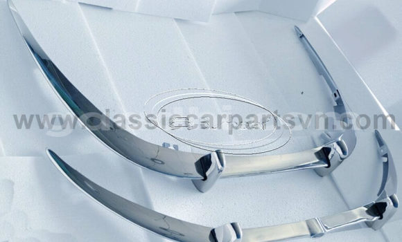 Haaraa Jaguar E-type Other Makiinaa iti Galka'yo keessatti Mudug keessatti Haaraa Jaguar E-type Other Makiinaa iti Galka'yo keessatti Mudug keessatti