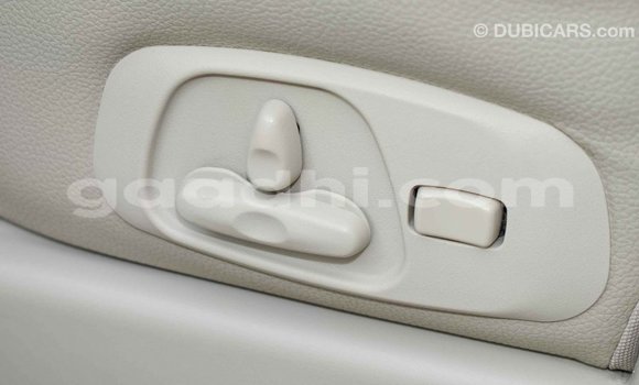 اشتري Imported Mitsubishi Pajero أسود سيارة في Import - Dubai في الصومال اشتري Imported Mitsubishi Pajero أسود سيارة في Import - Dubai في الصومال