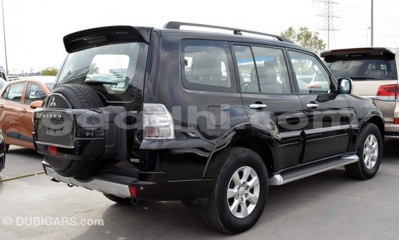 اشتري Imported Mitsubishi Pajero أسود سيارة في Import - Dubai في الصومال اشتري Imported Mitsubishi Pajero أسود سيارة في Import - Dubai في الصومال