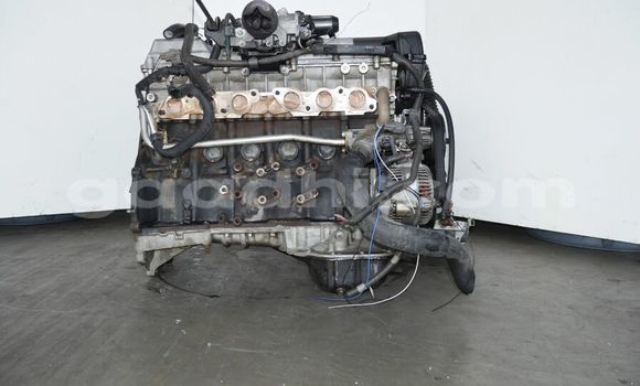 Buy LEXUS GS300 IS300 in Mogadishu in Somalia Buy LEXUS GS300 IS300 in Mogadishu in Somalia