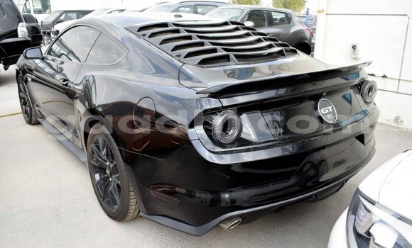Imported Ford Mustang Black Makiinaa iti Import - Dubai keessatti Somalia keessatti Imported Ford Mustang Black Makiinaa iti Import - Dubai keessatti Somalia keessatti