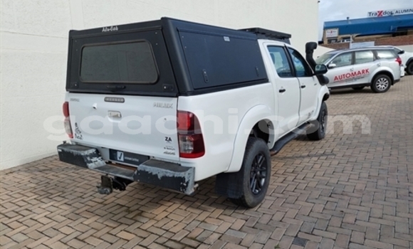 Buy Used Toyota Hilux White Car in Mogadishu in Somalia Buy Used Toyota Hilux White Car in Mogadishu in Somalia