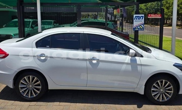 Buy Used Suzuki Ciaz White Car in Mogadishu in Somalia Buy Used Suzuki Ciaz White Car in Mogadishu in Somalia
