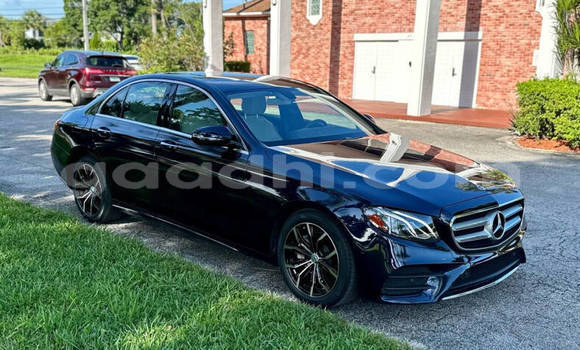 Buy Used Mercedes-Benz E–Class Blue Car in Mogadishu in Somalia Buy Used Mercedes-Benz E–Class Blue Car in Mogadishu in Somalia