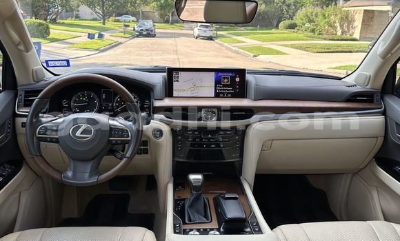 Buy Used Lexus LX 570 Silver Car in Dhusa Marreb in Galgudug Buy Used Lexus LX 570 Silver Car in Dhusa Marreb in Galgudug