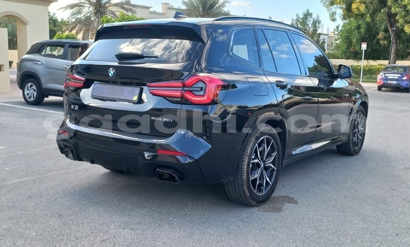 Nunua Ilio tumika BMW X3 Nyeusi Gari ndani ya Mogadishu nchini Somalia Nunua Ilio tumika BMW X3 Nyeusi Gari ndani ya Mogadishu nchini Somalia