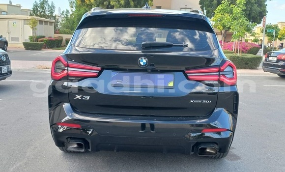 Nunua Ilio tumika BMW X3 Nyeusi Gari ndani ya Mogadishu nchini Somalia Nunua Ilio tumika BMW X3 Nyeusi Gari ndani ya Mogadishu nchini Somalia