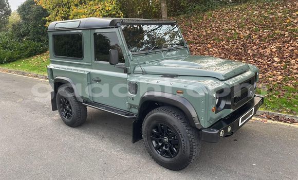 Buy Used Land Rover Defender Green Car in Mogadishu in Somalia Buy Used Land Rover Defender Green Car in Mogadishu in Somalia
