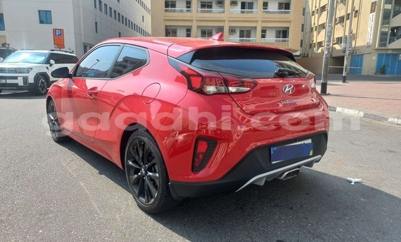 Nunua Ilio tumika Hyundai Veloster Kijani Gari ndani ya Mogadishu nchini Somalia Nunua Ilio tumika Hyundai Veloster Kijani Gari ndani ya Mogadishu nchini Somalia