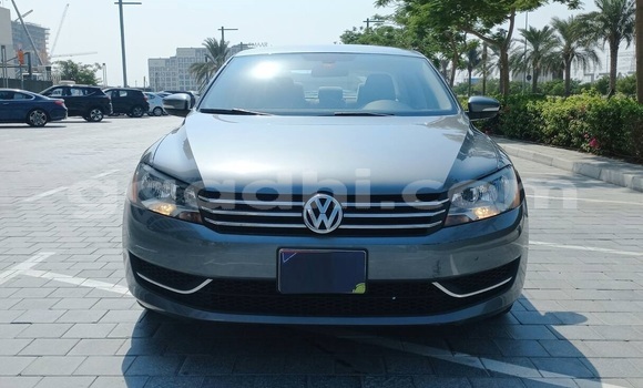 Buy Used Volkswagen Passat Blue Car in Mogadishu in Somalia Buy Used Volkswagen Passat Blue Car in Mogadishu in Somalia