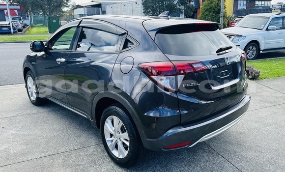 Buy Used Honda Vezel Black Car in Mogadishu in Somalia Buy Used Honda Vezel Black Car in Mogadishu in Somalia
