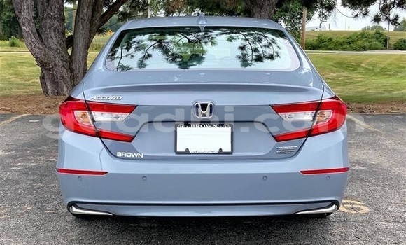 ይግዙ ያገለገለ Honda Accord ሌላ መኪና በ ሞቃዲሾ በ ሶማሊያ ይግዙ ያገለገለ Honda Accord ሌላ መኪና በ ሞቃዲሾ በ ሶማሊያ