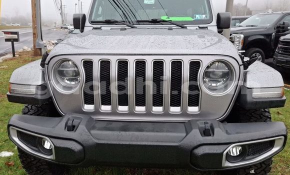 ይግዙ ያገለገለ Jeep Wrangler ብር መኪና በ Berbera በ ሶማሊያ ይግዙ ያገለገለ Jeep Wrangler ብር መኪና በ Berbera በ ሶማሊያ
