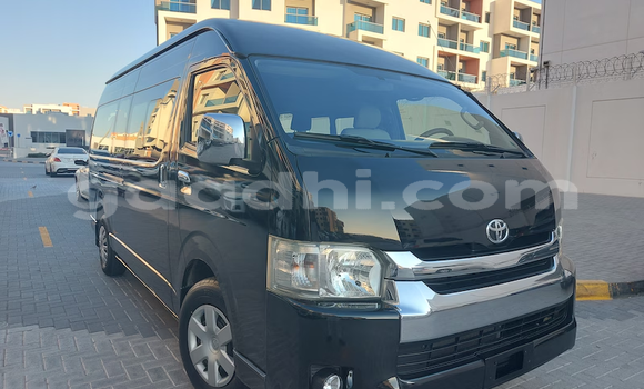 ይግዙ ያገለገለ Toyota Hiace ጥቁር መኪና በ ሞቃዲሾ በ ሶማሊያ ይግዙ ያገለገለ Toyota Hiace ጥቁር መኪና በ ሞቃዲሾ በ ሶማሊያ