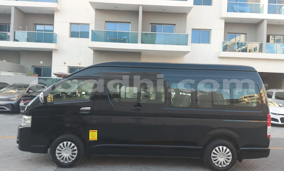 ይግዙ ያገለገለ Toyota Hiace ጥቁር መኪና በ ሞቃዲሾ በ ሶማሊያ ይግዙ ያገለገለ Toyota Hiace ጥቁር መኪና በ ሞቃዲሾ በ ሶማሊያ