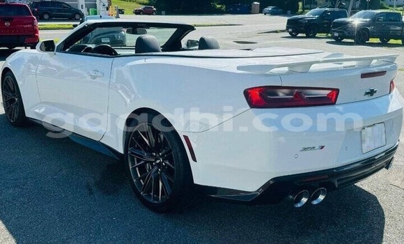 ይግዙ ያገለገለ Chevrolet Camaro ነጭ መኪና በ ሞቃዲሾ በ ሶማሊያ ይግዙ ያገለገለ Chevrolet Camaro ነጭ መኪና በ ሞቃዲሾ በ ሶማሊያ