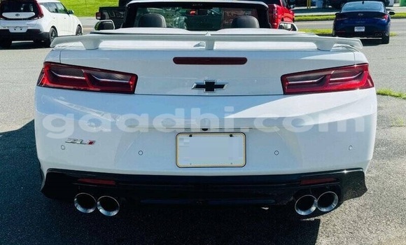 ይግዙ ያገለገለ Chevrolet Camaro ነጭ መኪና በ ሞቃዲሾ በ ሶማሊያ ይግዙ ያገለገለ Chevrolet Camaro ነጭ መኪና በ ሞቃዲሾ በ ሶማሊያ