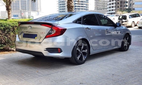 ይግዙ ያገለገለ Honda Civic ሌላ መኪና በ ሞቃዲሾ በ ሶማሊያ ይግዙ ያገለገለ Honda Civic ሌላ መኪና በ ሞቃዲሾ በ ሶማሊያ