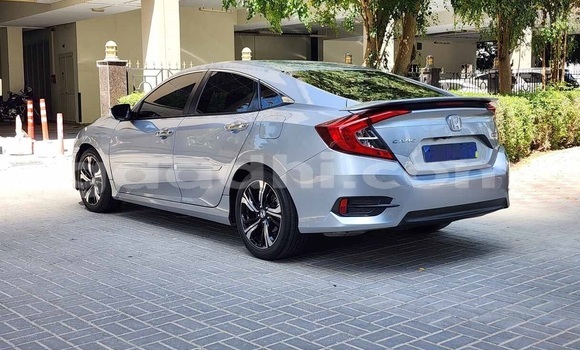 ይግዙ ያገለገለ Honda Civic ሌላ መኪና በ ሞቃዲሾ በ ሶማሊያ ይግዙ ያገለገለ Honda Civic ሌላ መኪና በ ሞቃዲሾ በ ሶማሊያ