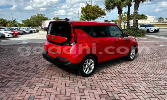 ይግዙ ያገለገለ Kia Soul ቀይ መኪና በ ሞቃዲሾ በ ሶማሊያ ይግዙ ያገለገለ Kia Soul ቀይ መኪና በ ሞቃዲሾ በ ሶማሊያ