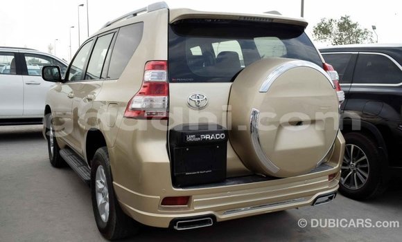 اشتري Imported Toyota Prado آخر سيارة في Import - Dubai في الصومال اشتري Imported Toyota Prado آخر سيارة في Import - Dubai في الصومال