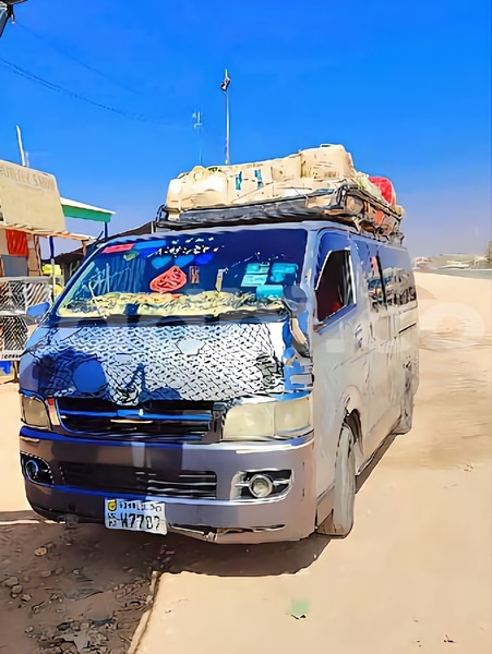 Big with watermark toyota hiace somaliland hargeysa 5892