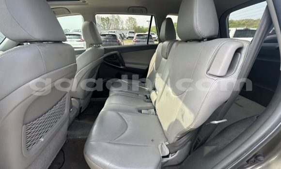 Buy Used Toyota RAV4 Brown Car in Berbera in Somalia Buy Used Toyota RAV4 Brown Car in Berbera in Somalia