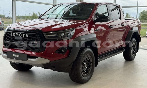 ይግዙ ያገለገለ Toyota Hilux ቀይ መኪና በ Berbera በ ሶማሊያ ይግዙ ያገለገለ Toyota Hilux ቀይ መኪና በ Berbera በ ሶማሊያ