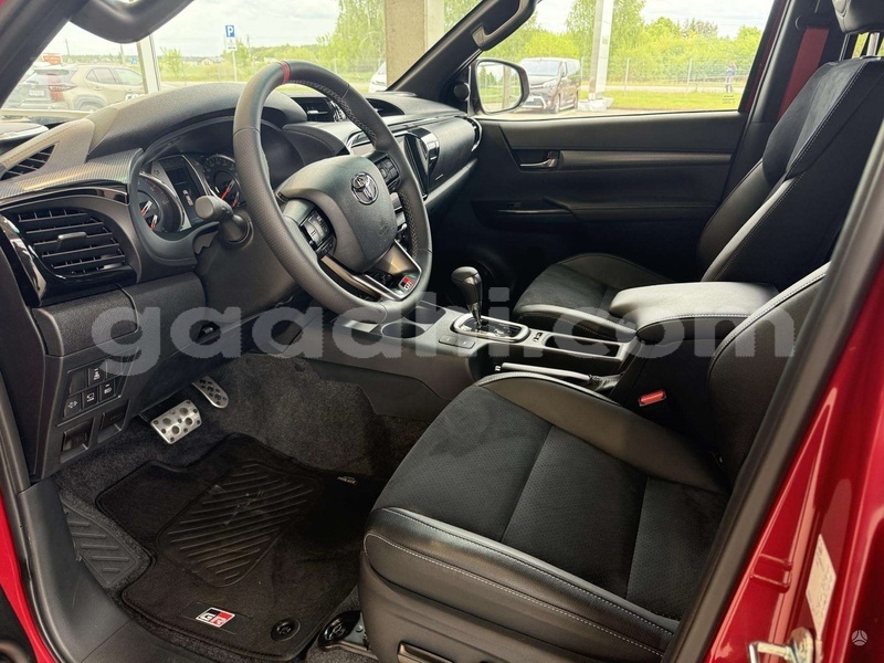 Big with watermark toyota hilux somalia berbera 5899