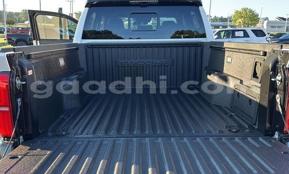 Buy Used Toyota Tacoma White Car in Berbera in Somalia Buy Used Toyota Tacoma White Car in Berbera in Somalia